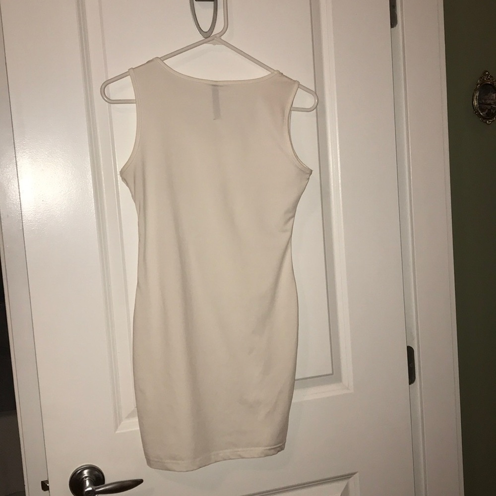 White mini dress - Picture 2 of 2